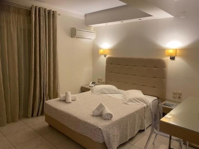 Ammos Suites プラティ エクステリア 写真